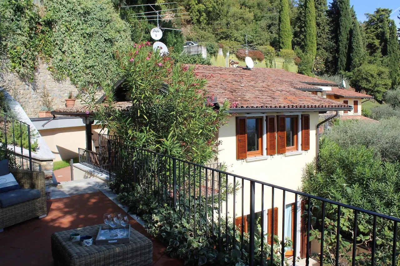 Villa Belvedere Gardone Riviera 0*,  Italien